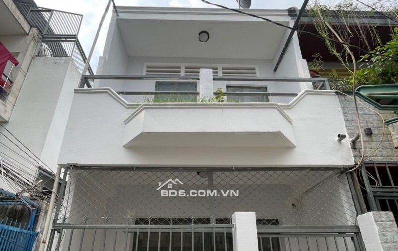Bán Nhà Lô Góc Sổ Hồng Riêng-Huỳnh Tấn Phát- P. Tân Thuận- Quận 7 - Hẻm Ba Gác- 2 Tầng - Không QH - Nhỉnh 3 Tỷ. V Diện
