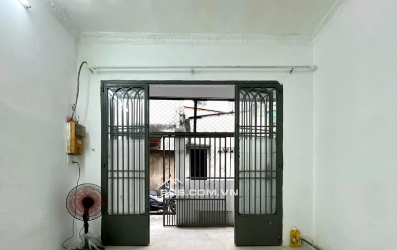 Bán Nhà Lô Góc Sổ Hồng Riêng-Huỳnh Tấn Phát- P. Tân Thuận- Quận 7 - Hẻm Ba Gác- 2 Tầng - Không QH - Nhỉnh 3 Tỷ. V Diện