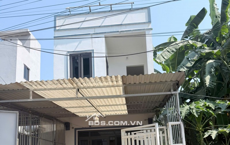 Bán đất tặng nhà 2 tầng sát đại lộ, gần ĐHQG Hà Nội chỉ 4,5 tỷ!