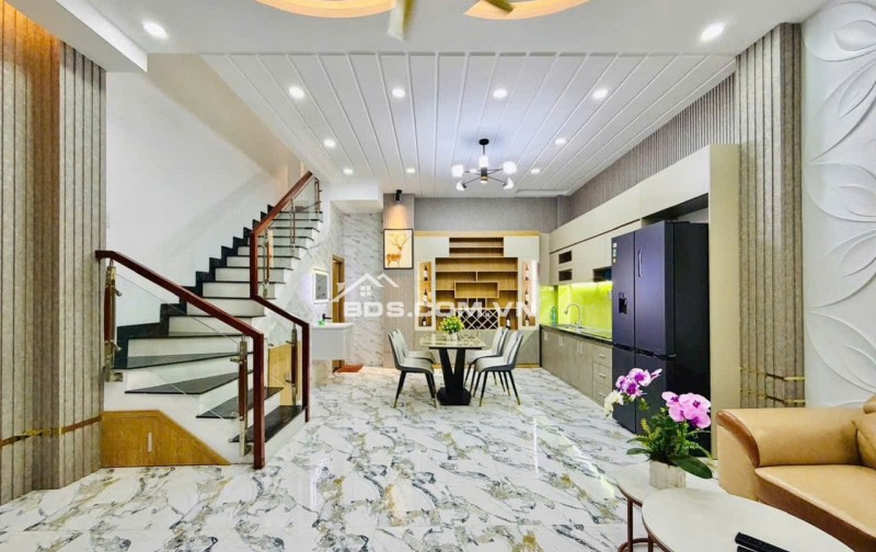 (HIẾM)Bán nhà mặt tiền 1T2L, đương Huỳnh Tấn Phát, 60m2, hẻm xe hơi né nhau, giá nhỉnh 4 tỷ