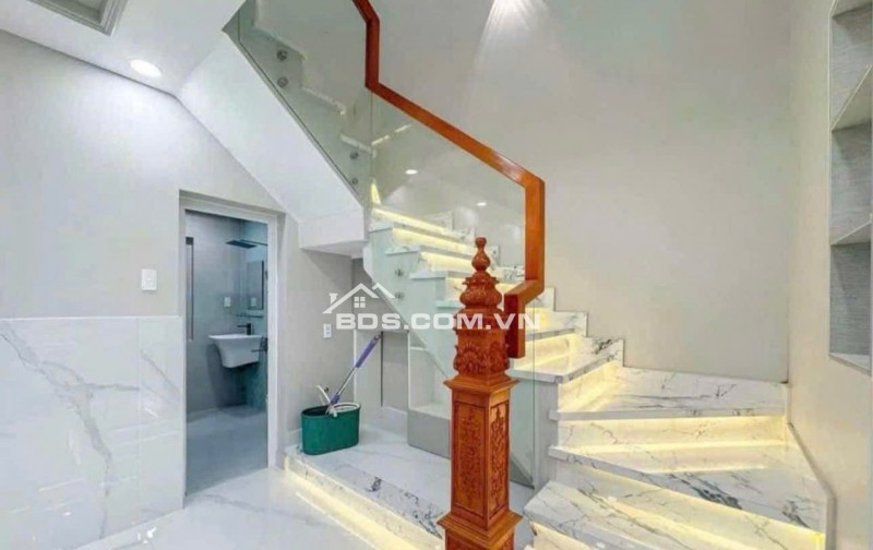 Bán nhà hẻm 458 Huỳnh Tấn Phát quận 7, TP HCM, giá chỉ 6,6 tỷ, gần ngay trục đường Nguyễn Thị Thập và Huỳnh Tấn Phát