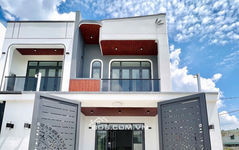 CHỦ HẠ GIÁ BÁN GẤP CHO KHÁCH KỊP DỌN VÀO ĂN TẾT CHỈ CẦN 700tr SỞ HỮU NGAY