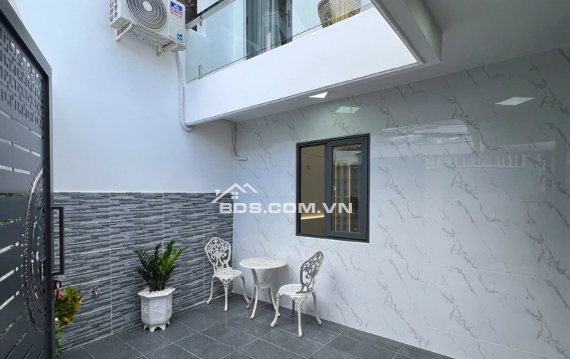 Huỳnh Tấn Phát - Nhà Bè chỉ 3.85 tỷ, nhà mới rộng rãi thoáng mát