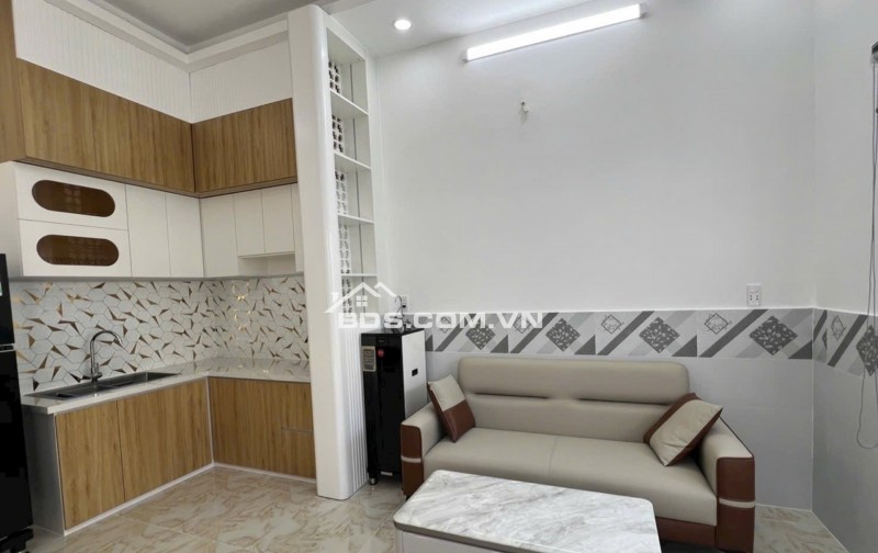 Huỳnh Tấn Phát - Nhà Bè chỉ 3.85 tỷ, nhà mới rộng rãi thoáng mát