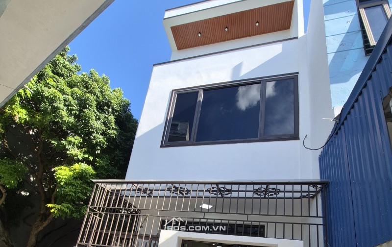 BÁN NHÀ ĐẸP 1.95 TỶ 3 TẦNG 50M2 ( TÂY BẮC ) NGÕ TRẦN HUY LIỆU