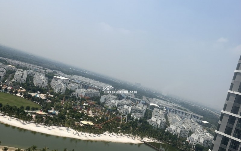 Nguyễn Diễm ra căn studio toà BE Vinhomes Grand Park