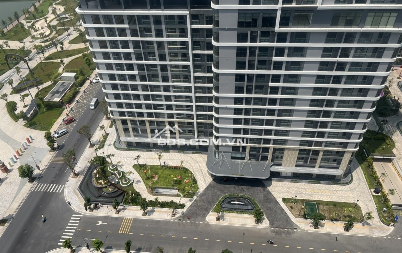 Nguyễn Diễm ra căn studio toà BE Vinhomes Grand Park