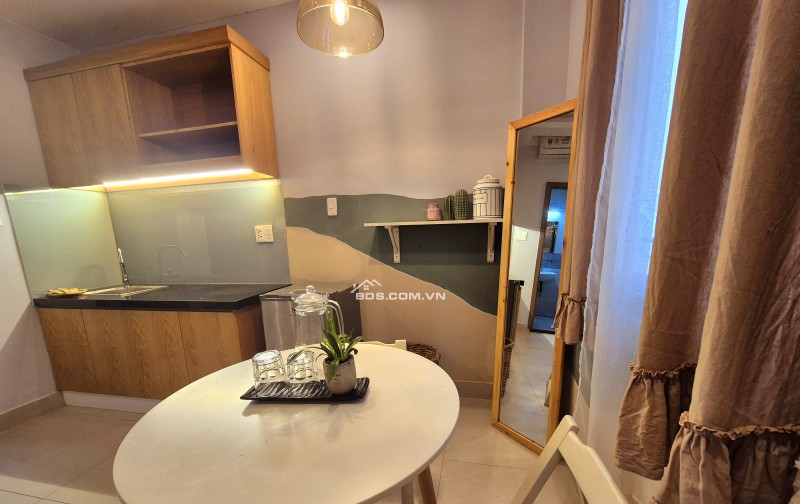 Cho thuê phòng hẻm 89 Hàm Nghi, Quận 1 - Dạng phòng studio có bếp và toilet riêng - Đầy đủ nội thất