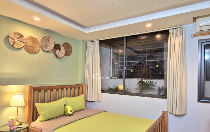 Cho thuê phòng hẻm 89 Hàm Nghi, Quận 1 - Dạng phòng studio có bếp và toilet riêng - Đầy đủ nội thất