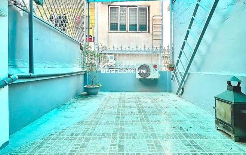 Cho thuê nhà riêng 5 tầng tại Miêu Nha - Tây Mỗ đầy đủ nội thất, vào ở ngay.