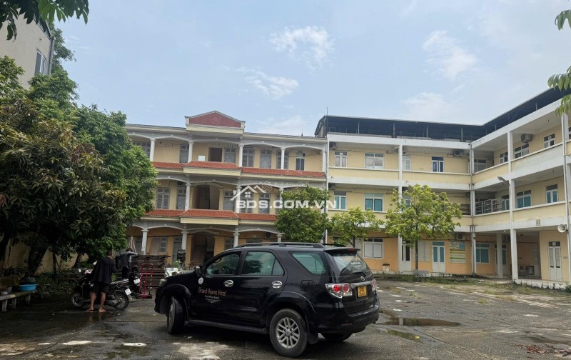 [CHO THUÊ] NGUYÊN KHU TRUNG TÂM ĐÀO TẠO & VĂN PHÒNG 3.000M² – MẶT TIỀN QUỐC LỘ 32, HOÀI ĐỨC, HÀ NỘI
