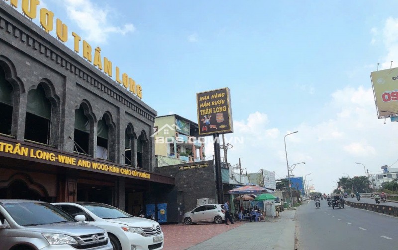 Bán nhà KD đa ngành ngay ĐH Công Nghiệp ngang 18.5m lô góc đẹp 3 lầu HXH tránh 16.8 tỷ.