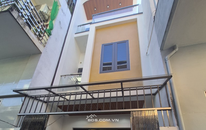 BÁN NHÀ ĐẸP 2.05 TỶ 3 TẦNG 50M2 ( TÂY BẮC ) NGÕ RỘNG TRẦN HUY LIỆU