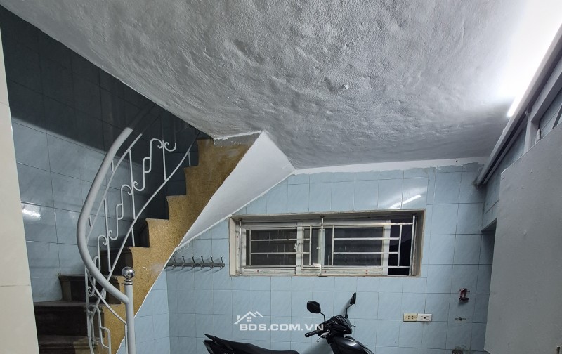 BÁN NHÀ 920 TRIỆU 2.5 TÀNG 27M2 ( HƯỚNG NAM ) NGÕ TRẦN ĐĂNG NINH