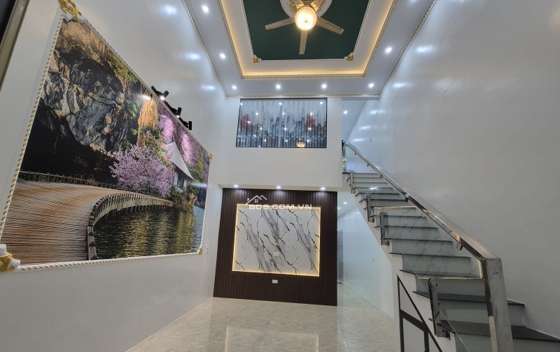 BÁN NHÀ ĐẸP 1.48 TỶ 2 TẦNG 60M2 ( HƯỚNG NAM ) NGAY HỒ ĐẦM BÉT