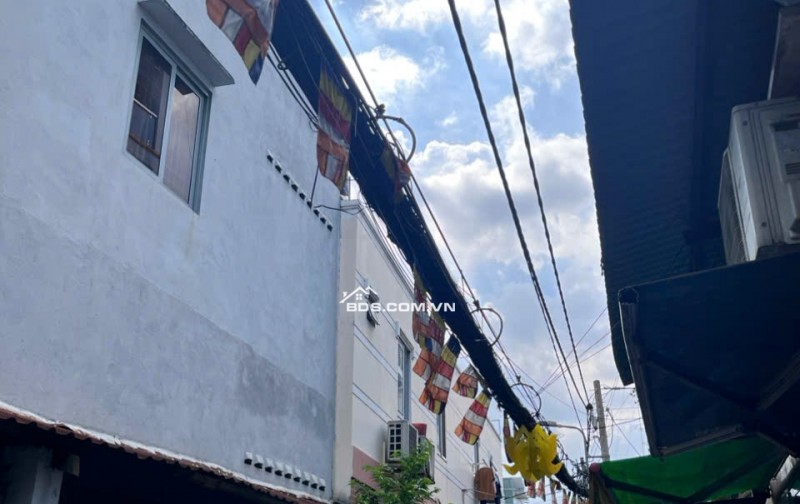 BÁN NHÀ ĐẸP CHÁNH HƯNG - GẦN ÂU DƯƠNG LÂN Q8 - 4.1x16M VUÔNG VẮC - CÁCH HẺM NHỰA Ô TÔ 20M