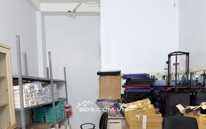 Cho thuê mặt bằng văn phòng, spa, salon, studio, ...