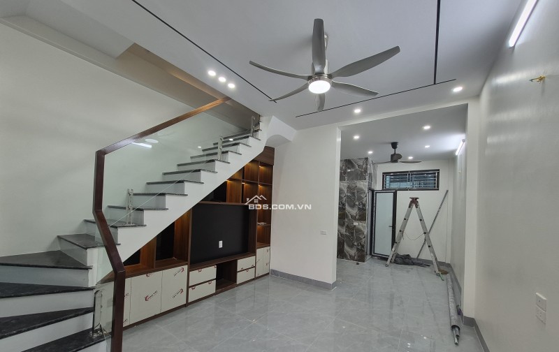 BÁN NHÀ ĐẸP 2.65 TỶ 3 TẦNG 48M2 NGÕ THẲNG NGẮN ĐÔ THỊ HÒA VƯỢNG