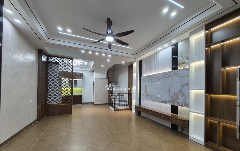 BÁN NHÀ ĐẸP GIÁ RẺ 1.82 TỶ 3 TẦNG 46M2 XÂY MỚI NGÕ TRẦN THÁI TÔNG