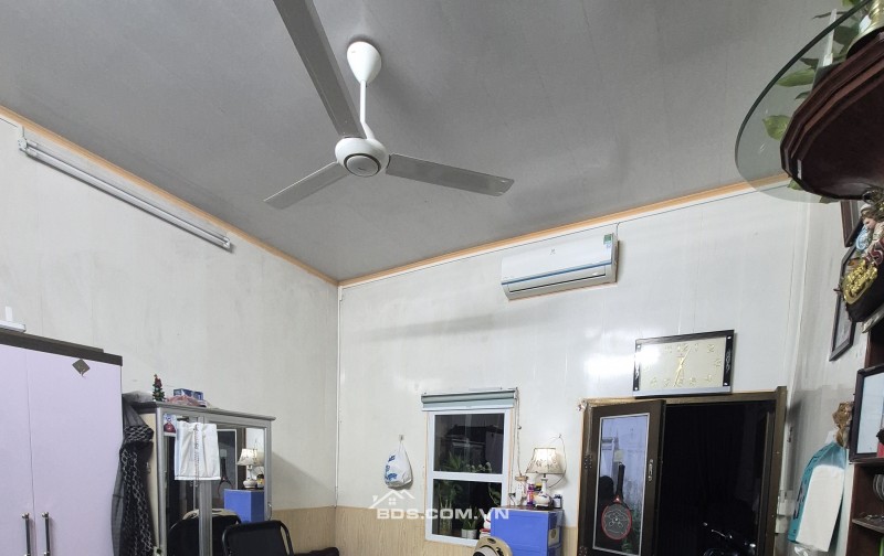 BÁN NHÀ 1.35 TỶ 1.5 TẦNG 48M2 ( ĐÔNG BẮC ) NGÕ NGẮN ĐƯỜNG THÁI BÌNH