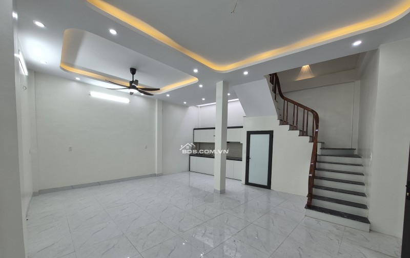 BÁN NHÀ ĐẸP GIÁ RẺ 2.05 TỶ 3 TẦNG 48M2 NGÕ RỘNG NGẮN ĐƯỜNG KÊNH