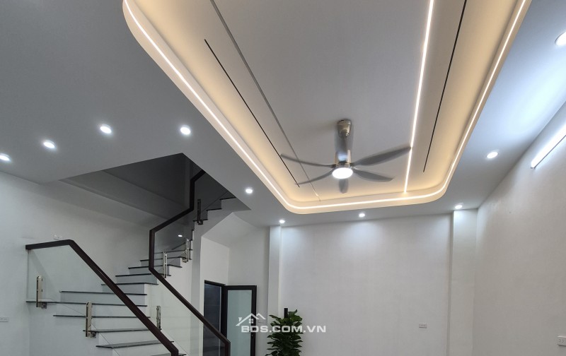 BÁN NHÀ ĐẸP 2.25 TỶ 3 TẦNG 51M2 ( TÂY BẮC ) NGÕ NGẮN VĨNH MẠC