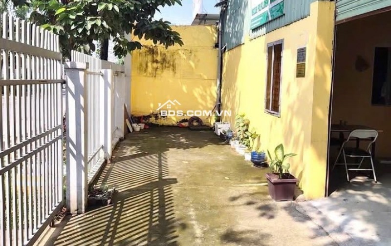 Cho thuê kho xưởng đẹp 575m2 An Phú Đông, gần Ql1A  Quận 12