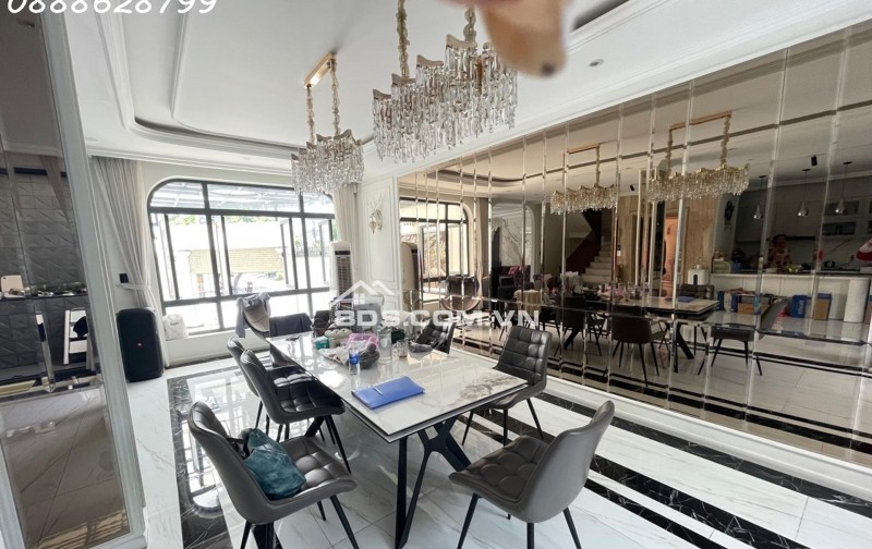 biệt thự lô góc kdc bình hưng – 4 tầng sang trọng – full nội thất cao cấp – giảm còn 21 tỷ
