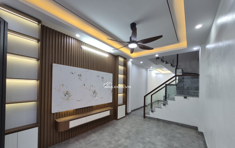 BÁN NHÀ ĐẸP 2.05 TỶ 3 TẦNG 50M2 ( TÂY BẮC ) NGÕ RỘNG TRẦN HUY LIỆU