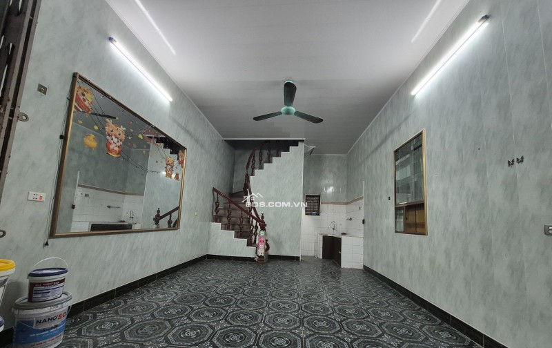 BÁN NHÀ ĐẸP 1.65 TỶ 3 TẦNG 71M2 NGÕ NGẮN ĐƯỜNG SONG HÀO