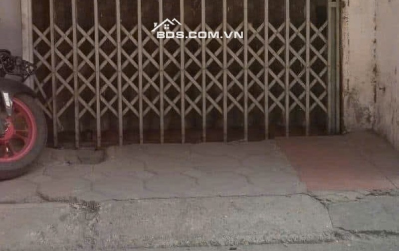 Cho thuê nhà 14/151A, Thái Hà, diện tích ~10m2, Tiện làm VPĐD, CH, KD và ở.