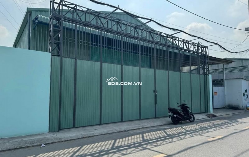 Cho thuê kho xưởng 620m2 gần Ql1A, An Phú Đông Quận 12