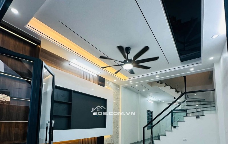 BÁN NHÀ SIÊU ĐẸP 2 MẶT TIỀN  3.5 TỶ 3 TẦNG 60M2 MẶT ĐƯỜNG ĐỆ TỨ