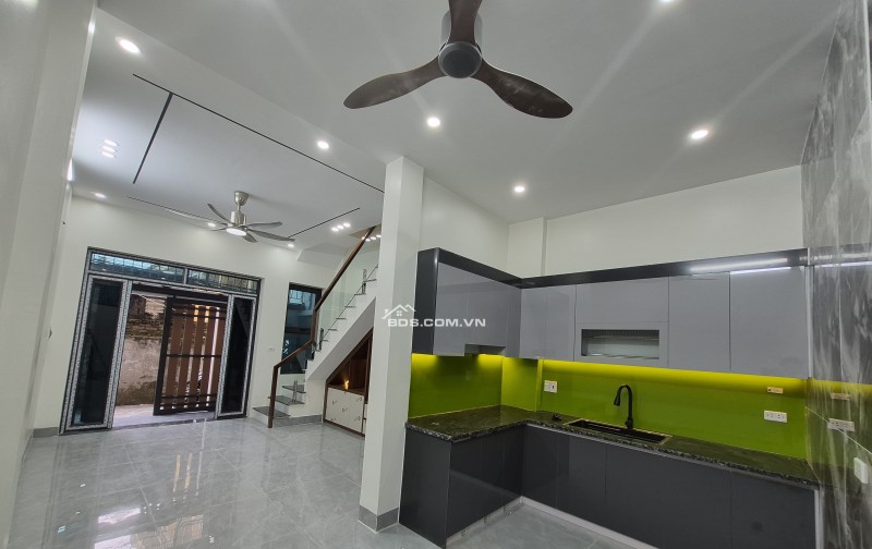 BÁN NHÀ ĐẸP 2.65 TỶ 3 TẦNG 48M2 NGÕ THẲNG NGẮN ĐÔ THỊ HÒA VƯỢNG