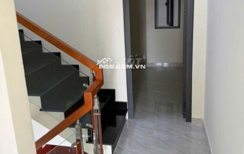 Bán nhà mới 100% 1 trệt 3 lầu tại ĐS9, P. BHH, Bình Tân