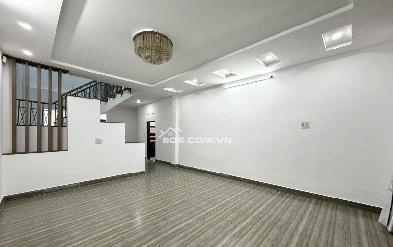 Giá tốt nhà HXH Nguyễn Kiệm Phú Nhuận 94m2 ngang 4.7m gần trường mầm non chỉ 11.4 tỷ.