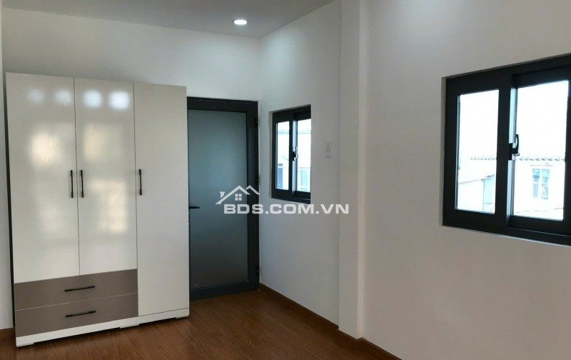 Bán nhà hẻm xe tải Trần Hưng Đạo P2 Quận 5 đúc 3 tầng
