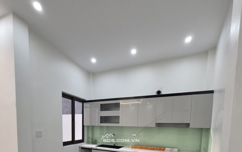 BÁN NHÀ ĐẸP 2.25 TỶ 3 TẦNG 51M2 ( TÂY BẮC ) NGÕ NGẮN VĨNH MẠC