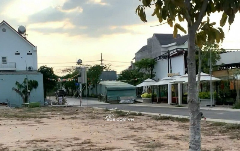 250TR SANG TÊN ĐẤT NGAY MT HL15, VỀ HÀNH CHÍNH CÔNG BIÊN HÒA CHỈ 15P