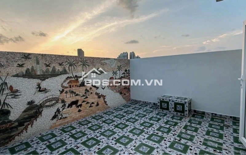 Bán nhà Quận 7 - Huỳnh Tấn Phát 62m2 4tầng 4PN - Ngang 5.7m - Căn góc Ô Tô đỗ Cửa - 8.2 tỷ