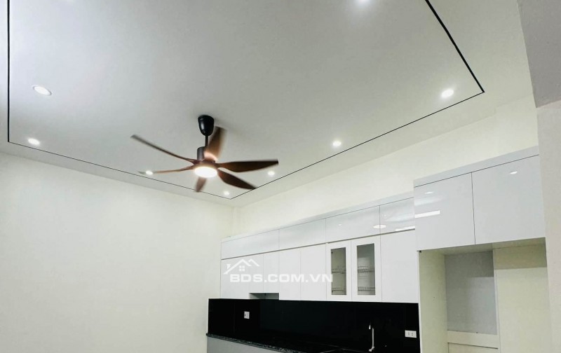 BÁN NHÀ SIÊU ĐẸP 2 MẶT TIỀN  3.5 TỶ 3 TẦNG 60M2 MẶT ĐƯỜNG ĐỆ TỨ