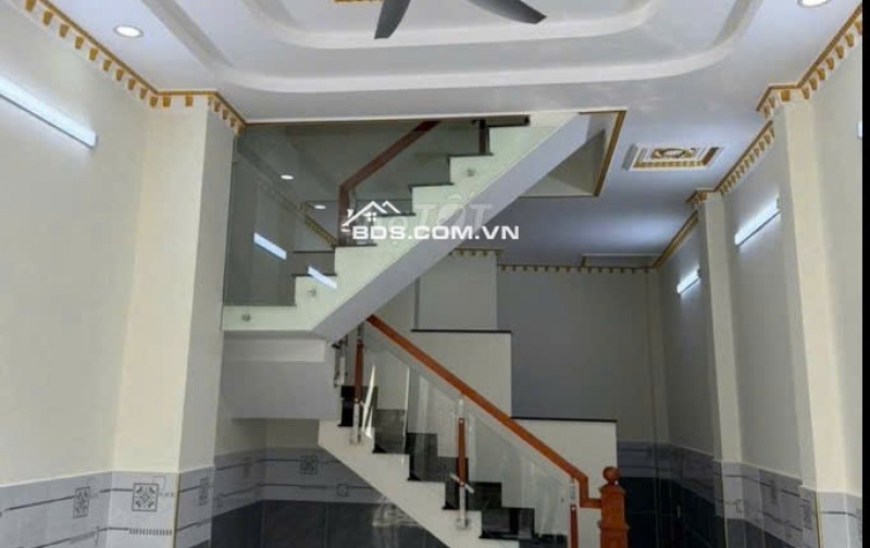 Bán nhà mới 100% 1 trệt 3 lầu tại ĐS9, P. BHH, Bình Tân