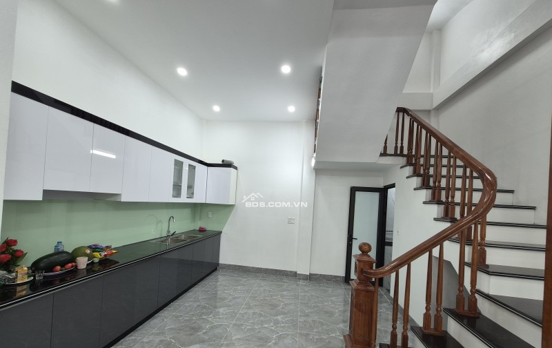 BÁN NHÀ ĐẸP 3.1 TỶ 3 TẦNG 50M2 NGÕ RỘNG NGẮN KHU BÃI VƯỢT