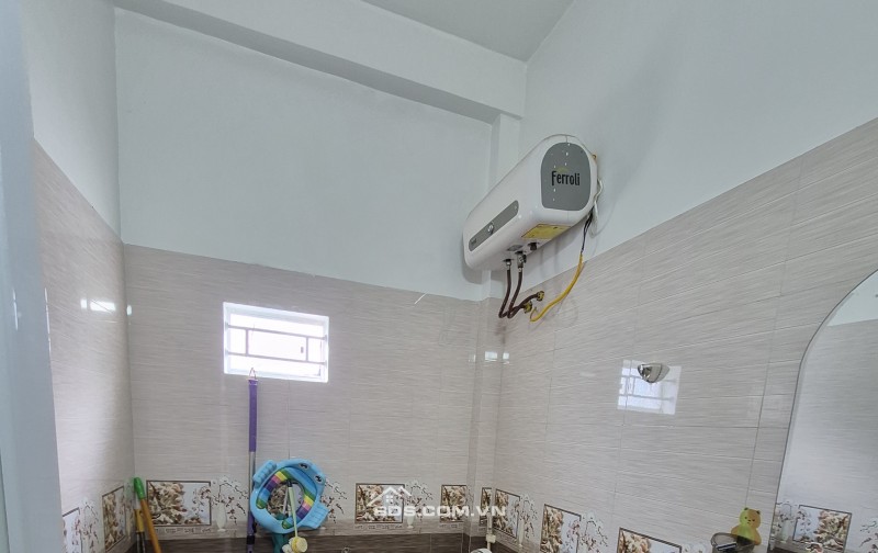 BÁN NHÀ ĐẸP 1.85 TỶ 3 TẦNG 43M2 NGÕ RỘNG ĐẸP ĐƯỜNG TÔ HIẾN THÀNH