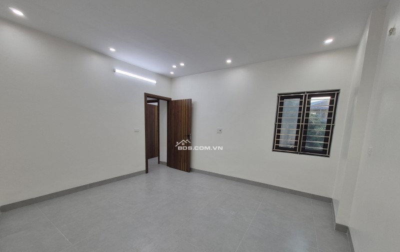 BÁN NHÀ ĐẸP 2.25 TỶ 3 TẦNG 51M2 ( TÂY BẮC ) NGÕ NGẮN VĨNH MẠC