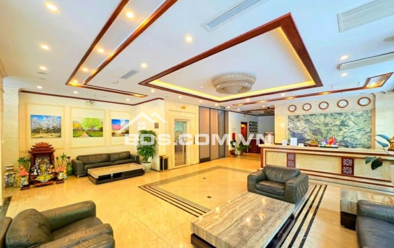 KHÁCH SẠN LÔ GÓC 12 TẦNG DOANH THU 1,3 TỶ/THÁNG PHỐ TRẦN THÁI TÔNG CẦU GIẤY