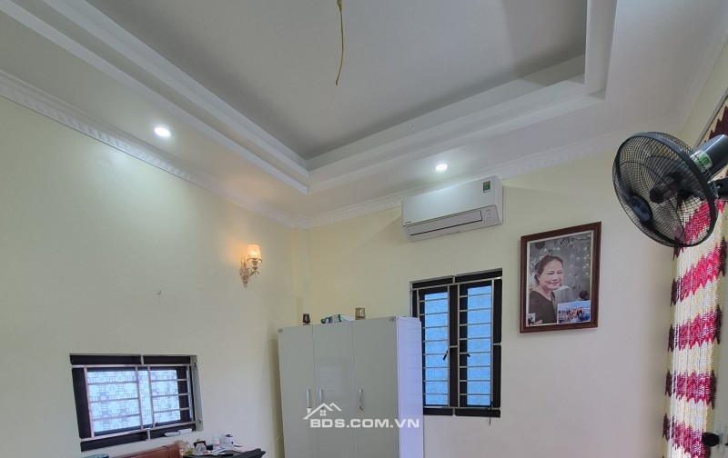 BÁN NHÀ 3 TẦNG 58M2 LÔ GÓC 2 MẶT NGÕ LƯƠNG THẾ VINH GIÁ 2 TỶ