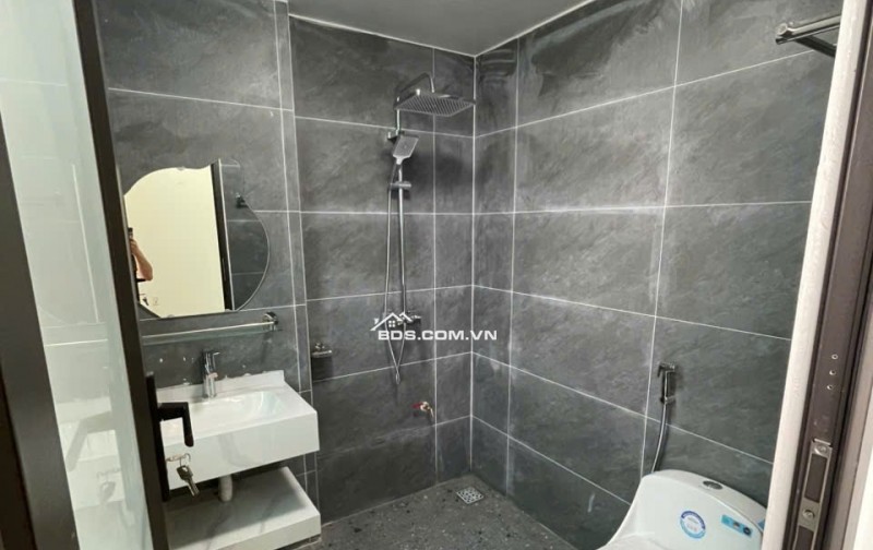 BÁN NHÀ ĐẸP 1.9 TỶ 3 TẦNG 55M2 ( TÂY BẮC ) NGÕ CỰC NGẮN KHU ĐỆ TỨ