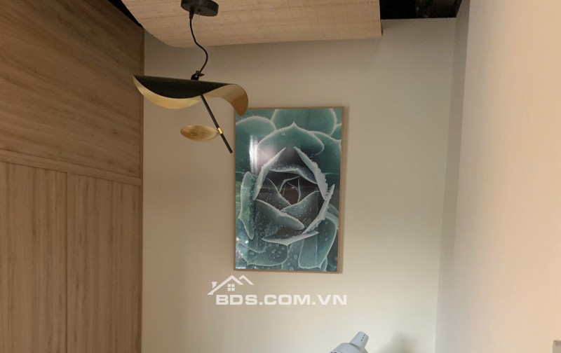 Chính chủ cần bán shophouse ngang 8m ngay Vinhomes Grand Park có thu nhập ngay chỉ 12 tỷ.