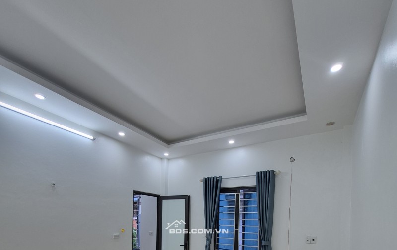 BÁN NHÀ ĐẸP 2.58 TỶ 3 TẦNG 50M2 ( ĐÔNG BẮC ) NGÕ ĐƯỜNG TRƯỜNG CHINH